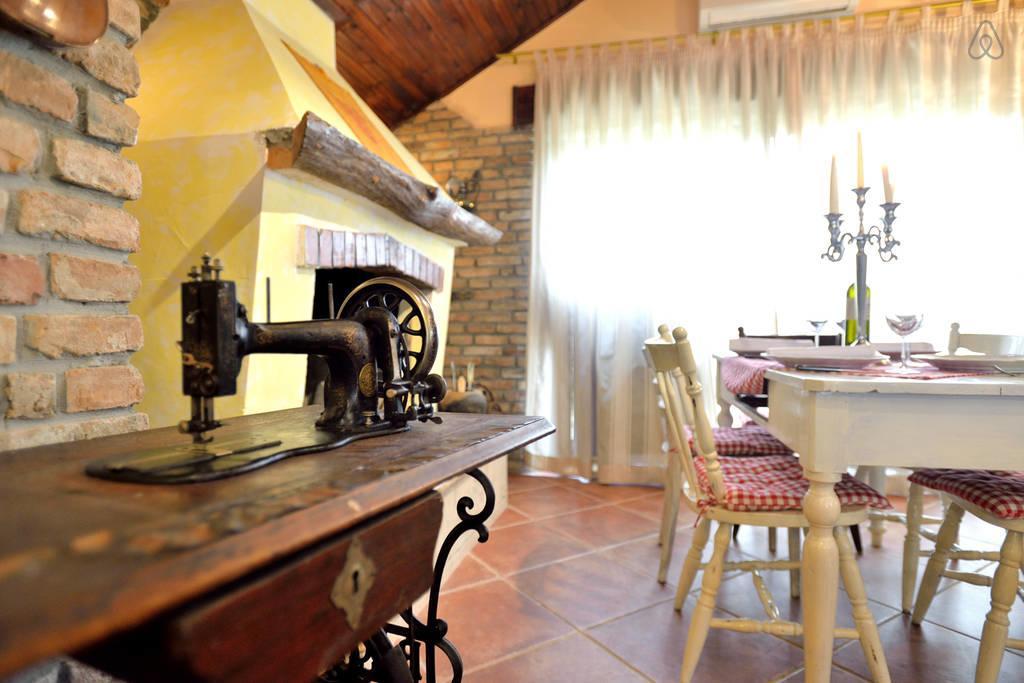 Rustic House With Private Swimming Pool Villa Pula Eksteriør bilde